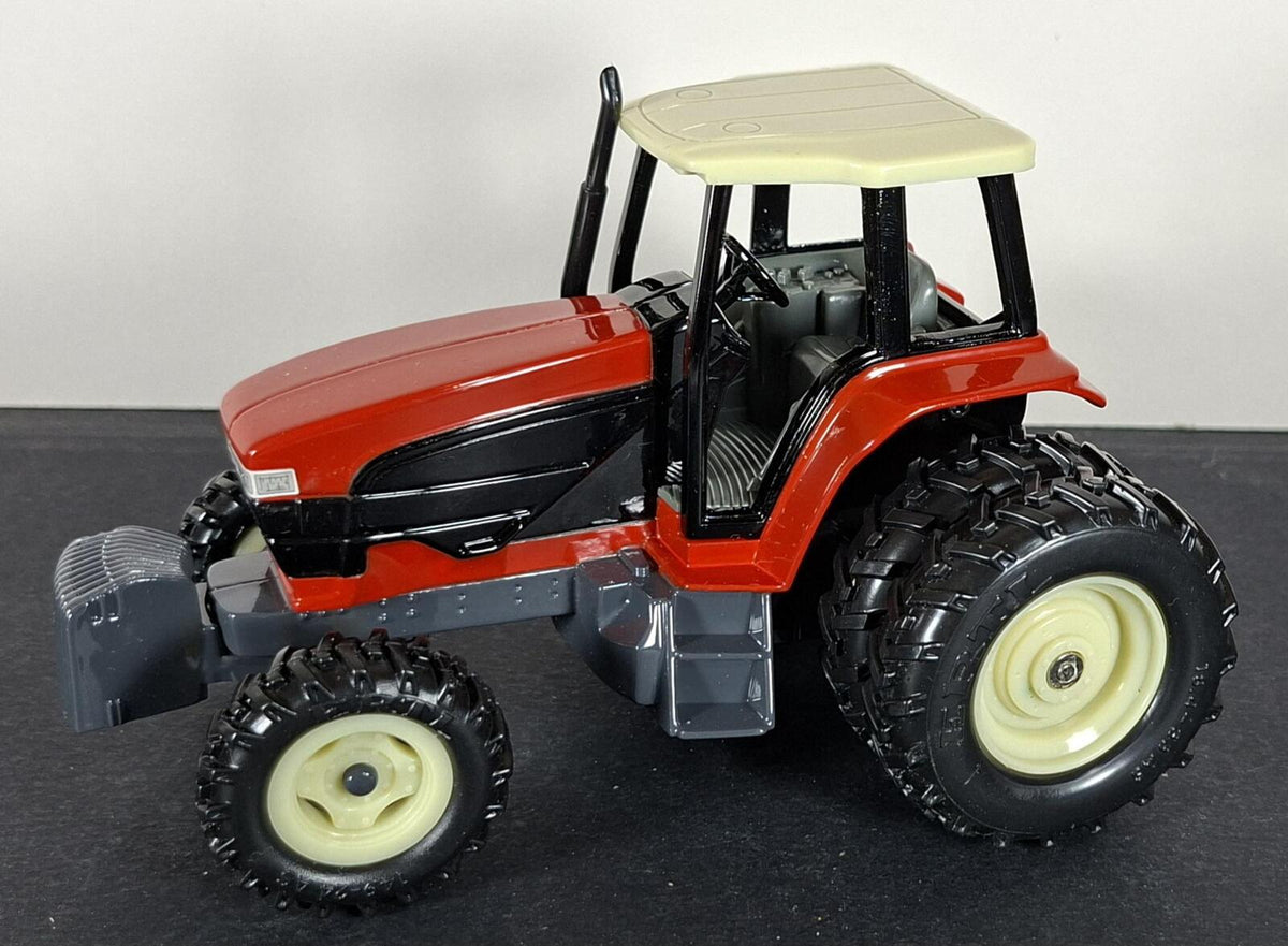 Boxed Ertl Versatile Tractor - No. 16121
