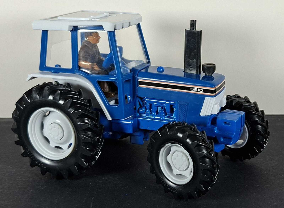 Boxed Britains Ford 5610 Tractor - 9527