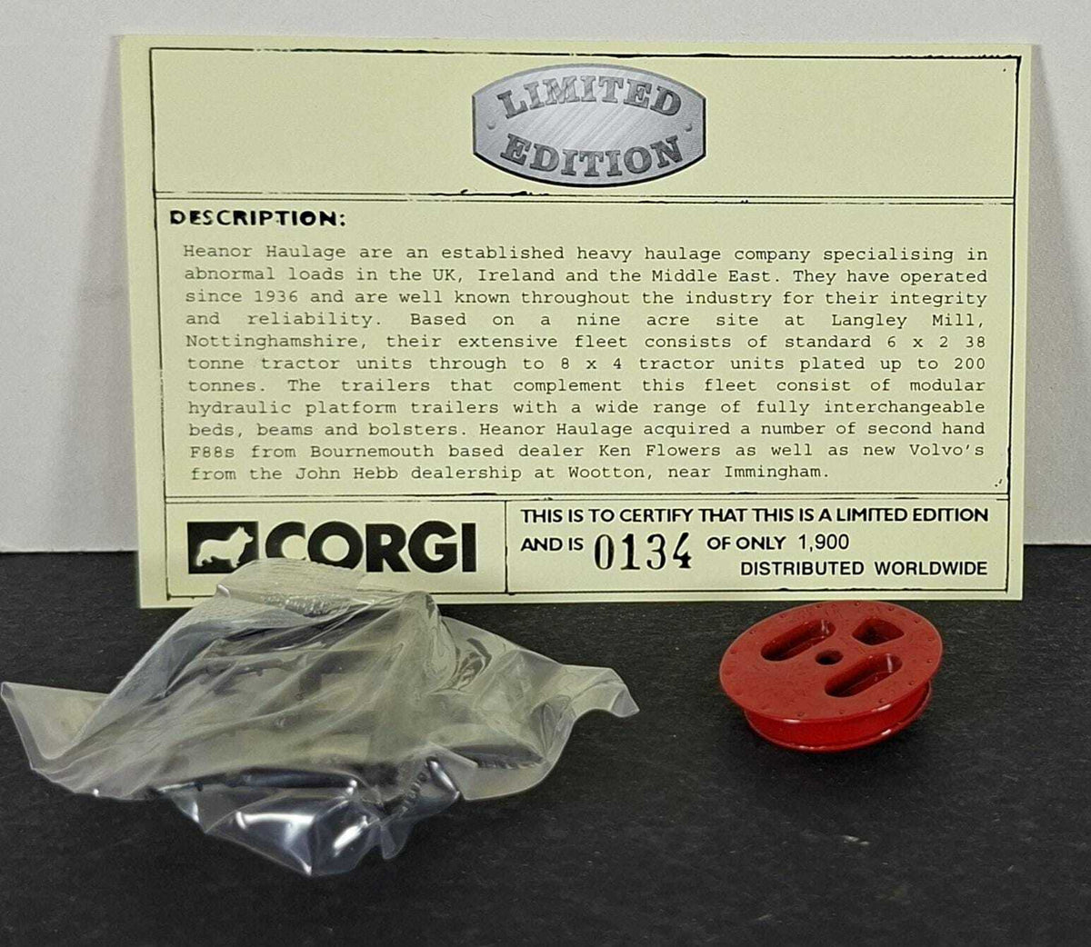 Boxed Corgi Heanor Haulage Volvo F88 2 Axle Low Loader & Portable Building Load -  CC13110