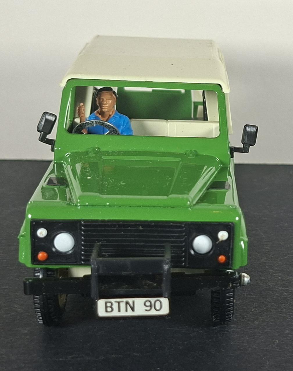 Boxed Britains Farm Landrover - 9512