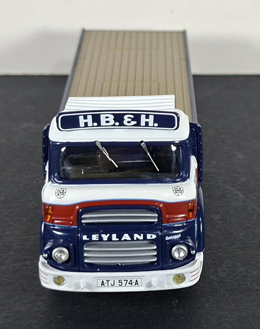 Boxed Corgi H, B & H Ltd Newton-Le-Willows Leyland (Lad) Octopus With Drawbar Trailer - CC11609