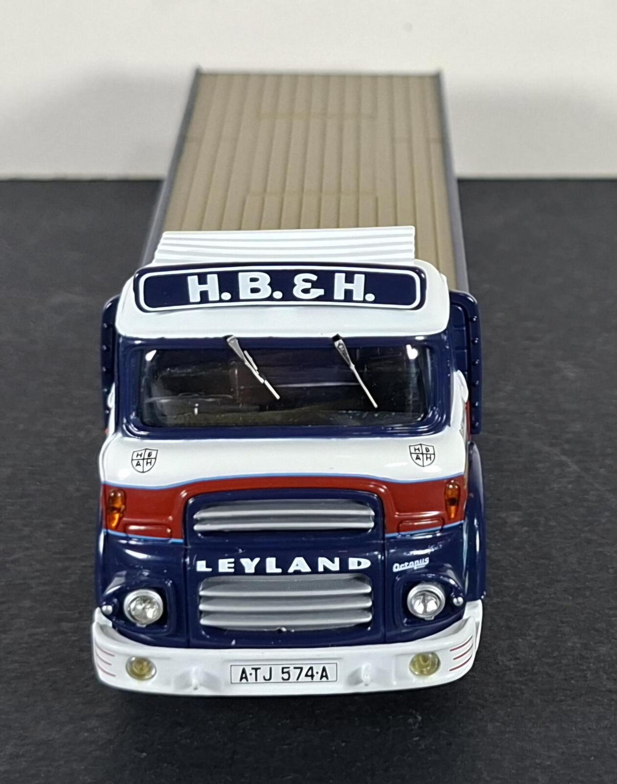 Boxed Corgi H, B & H Ltd Newton-Le-Willows Leyland (Lad) Octopus With Drawbar Trailer - CC11609