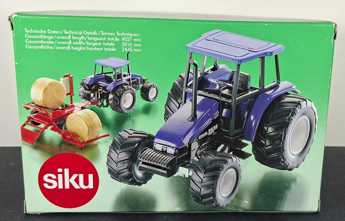 Boxed Siku New Holland 5635 Tractor - 2652
