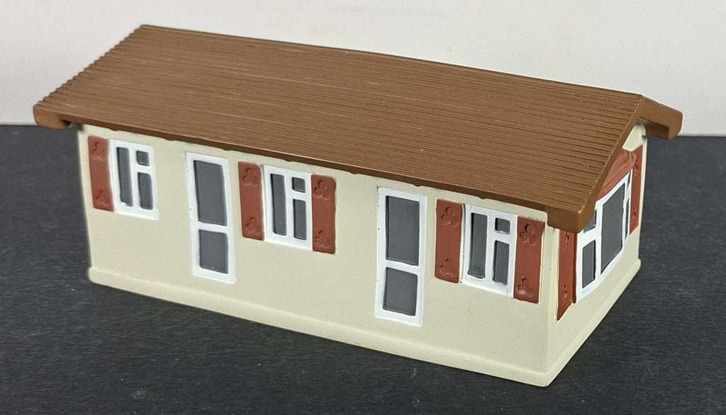 Boxed Corgi Heanor Haulage Volvo F88 2 Axle Low Loader & Portable Building Load -  CC13110