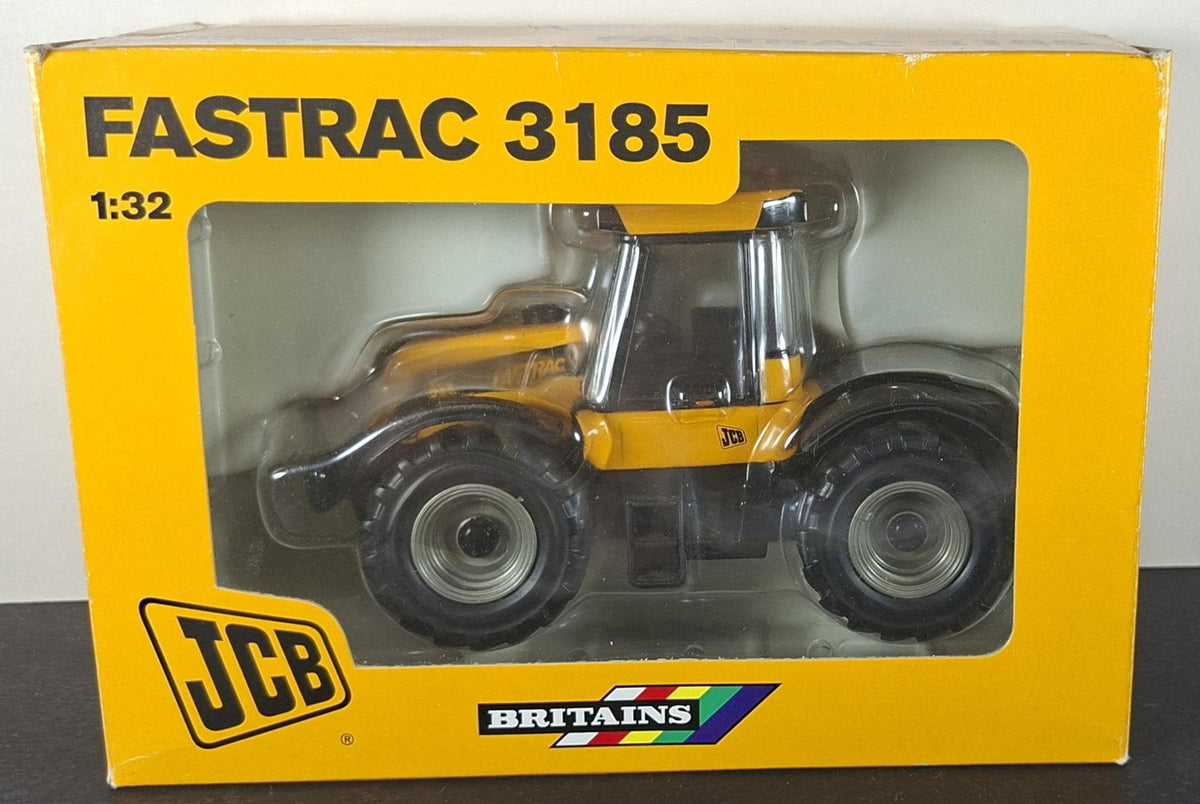Boxed Britains JCB Fastrac 3185 - 40061