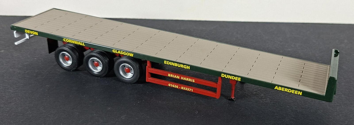 Boxed Corgi Brian Harris Seddon Atkinson Strato 40 Flatbed With Chain Load - CC15405