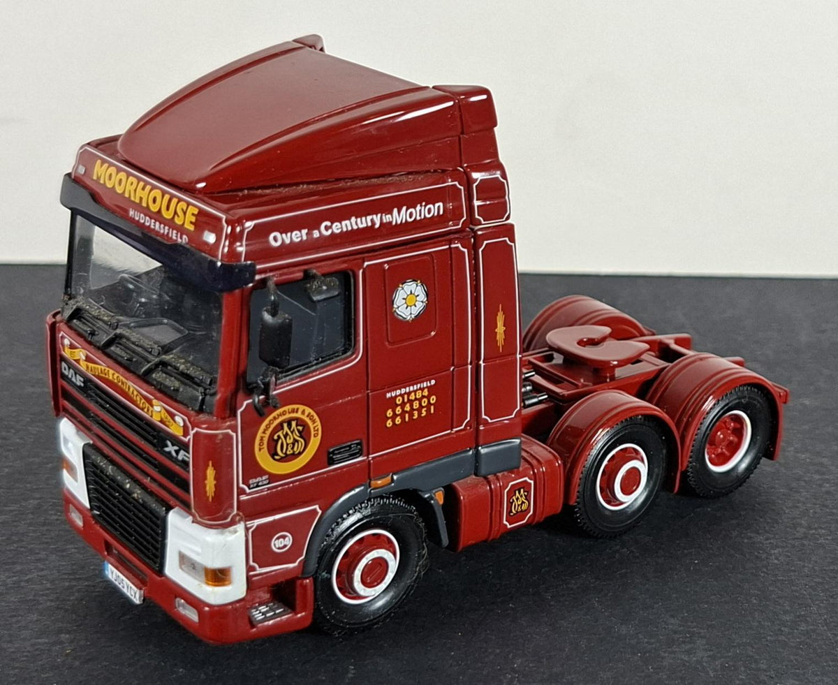 Boxed Corgi Tom Moorhouse & Son Ltd DAF XF Space Cab Curtainside - CC13243 (21)•