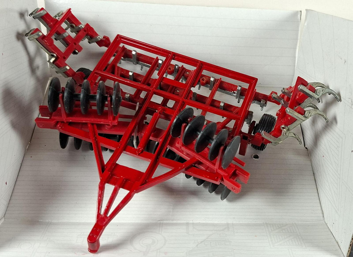 Boxed Ertl Wing Disc Harrow - 1553
