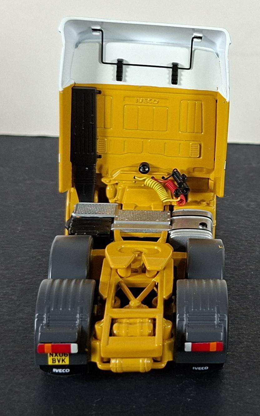 Boxed Corgi Elddis Transport Ltd Iveco Stralis Curtainside - CC15001