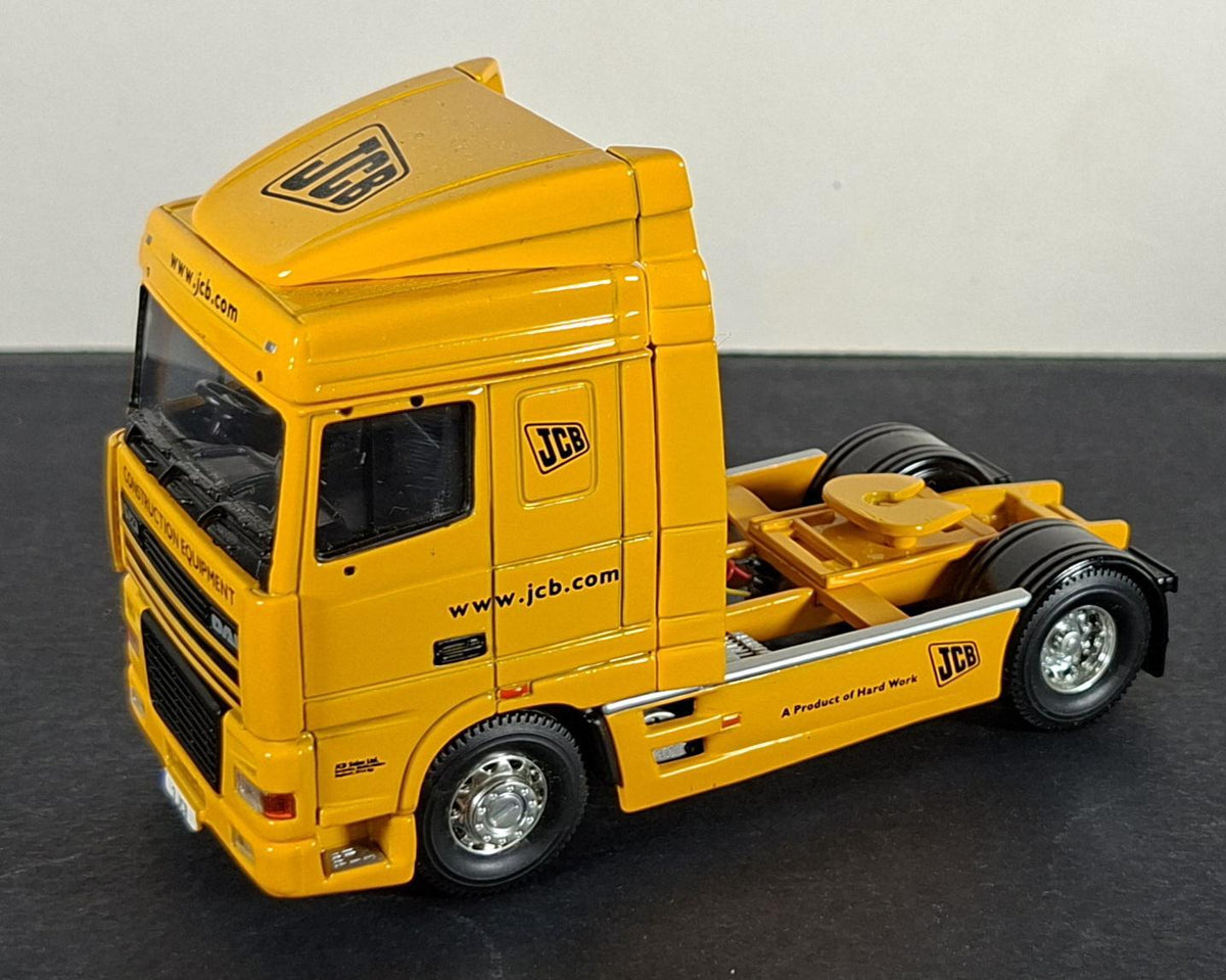Boxed Corgi JCB DAF XF Space Cab Exhibition Unit - CC13237