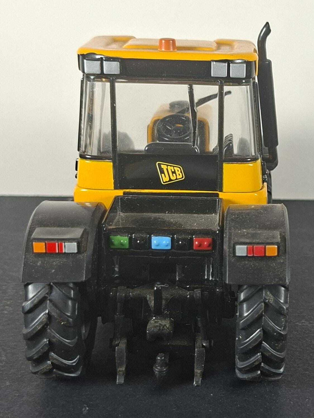 Boxed Britains JCB Fastrac 3185 - 40061