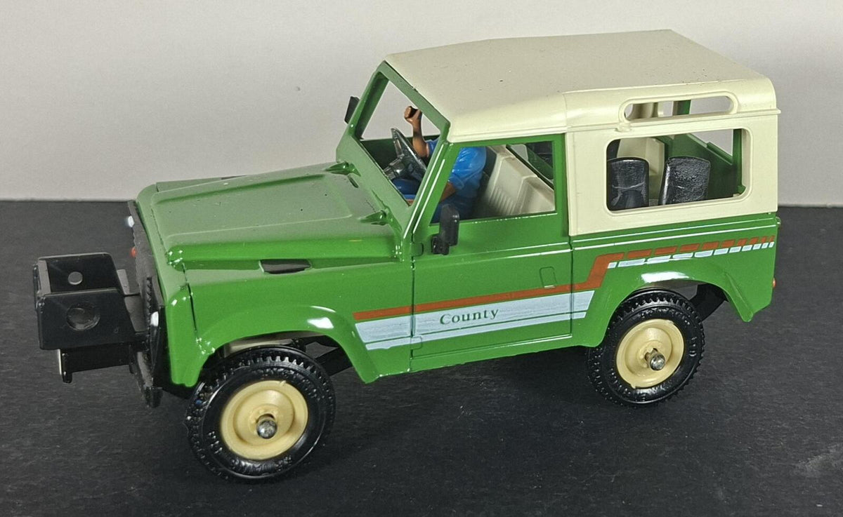 Boxed Britains Farm Landrover - 9512