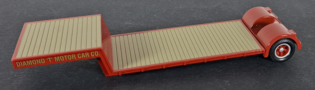 Boxed Corgi Diamond T Motor Corporation Diamond T620 With Diamond T Load - 55901