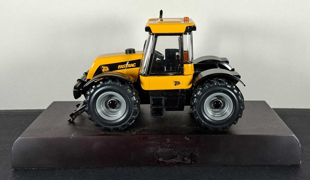 Boxed Britains Ertl JCB 3185 Fastrac Specialist Collectors Edition - 40572