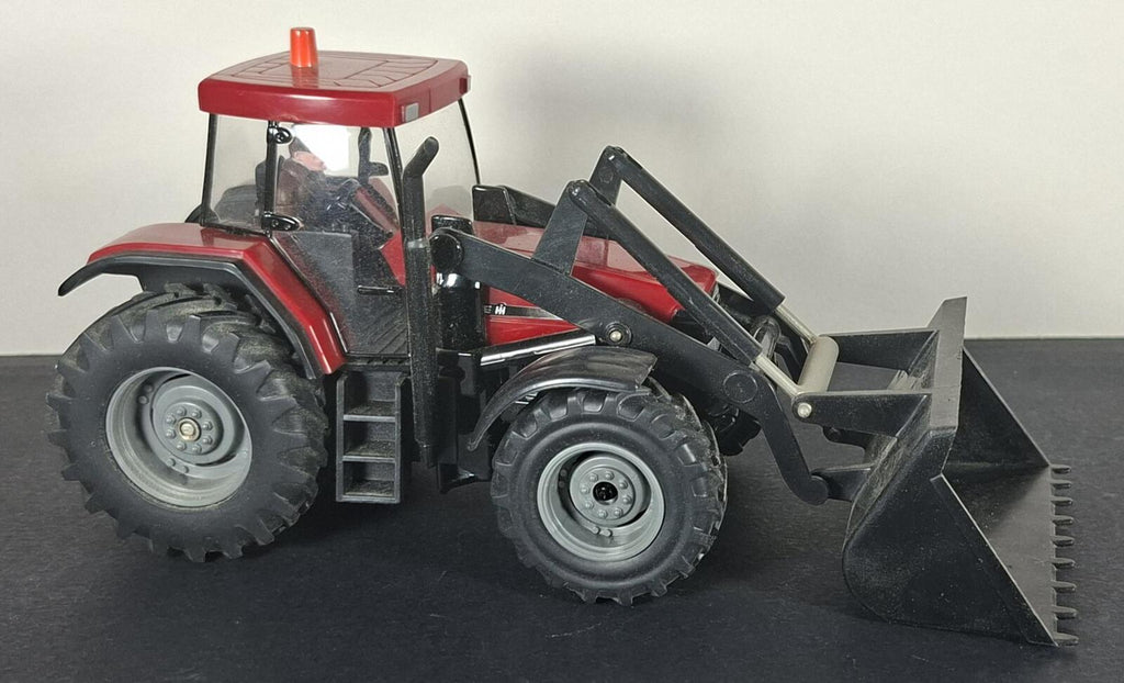 Boxed Britains Case IH MX 110 Maxxum Tractor With Loader - 00228