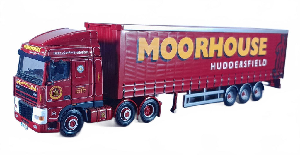 Boxed Corgi Tom Moorhouse & Son Ltd DAF XF Space Cab Curtainside - CC13243 (21)*