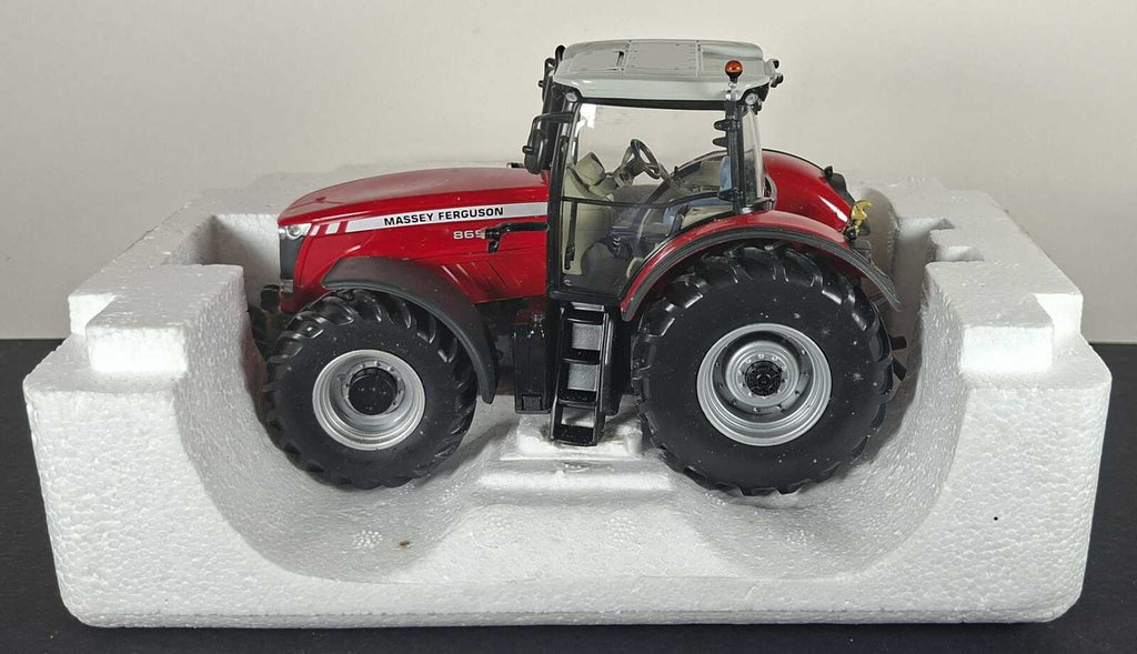Boxed Universal Hobbies Massey Ferguson 8690 Tractor - UH2729