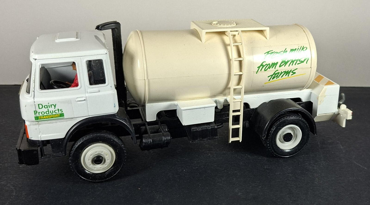 Boxed Britains Leyland Milk Transporter - 9605